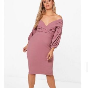 Off shoulder wrap midi dress